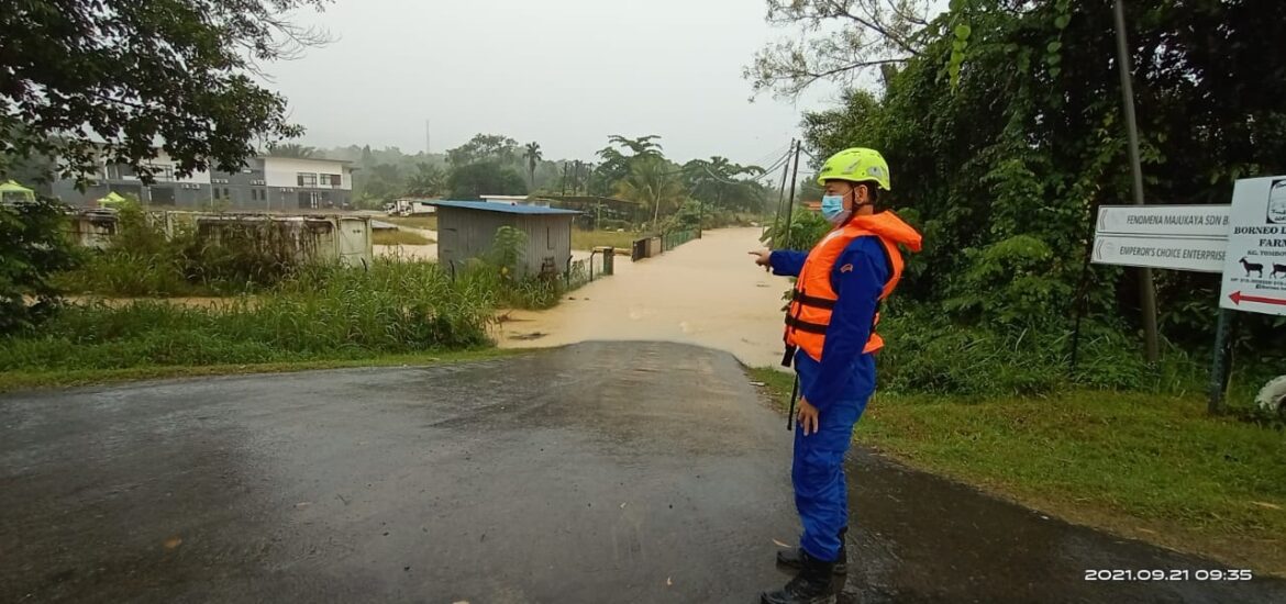 Beberapa kawasan sekitar Kota Kinabalu dan Penampang dinaiki air