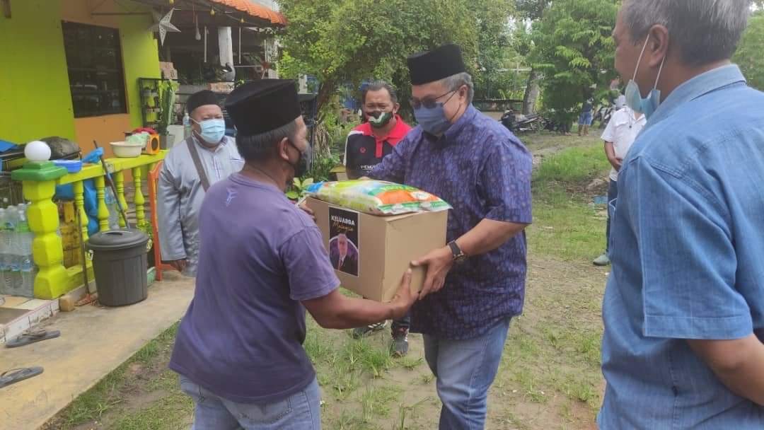 UMNO terus bantu rakyat – Awang Aslee