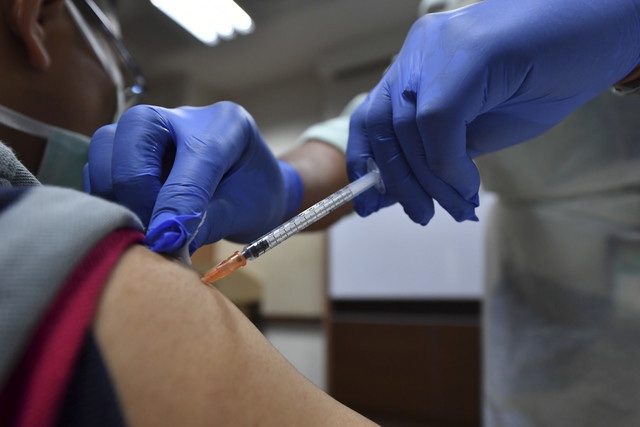 72.17 peratus penduduk dewasa lengkap vaksin setakat ini
