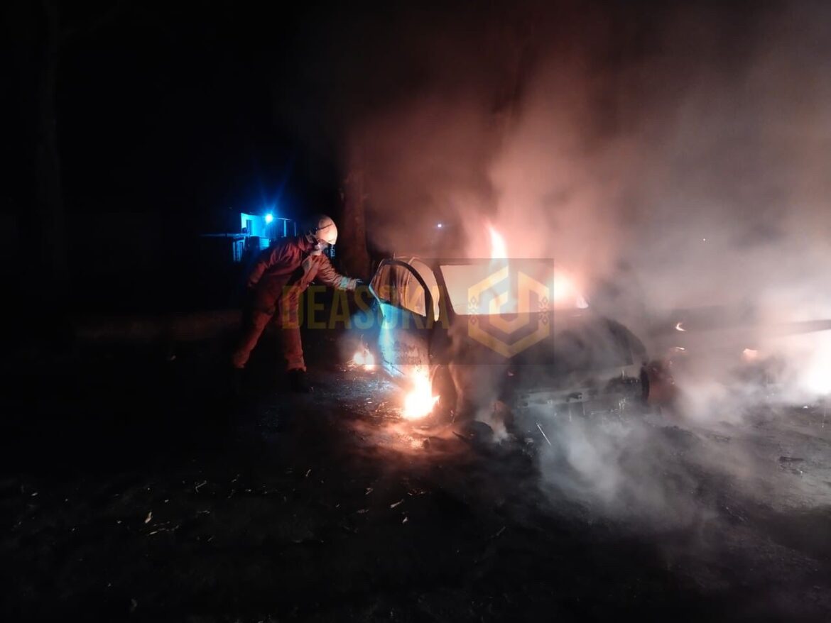Empat kenderaan musnah terbakar