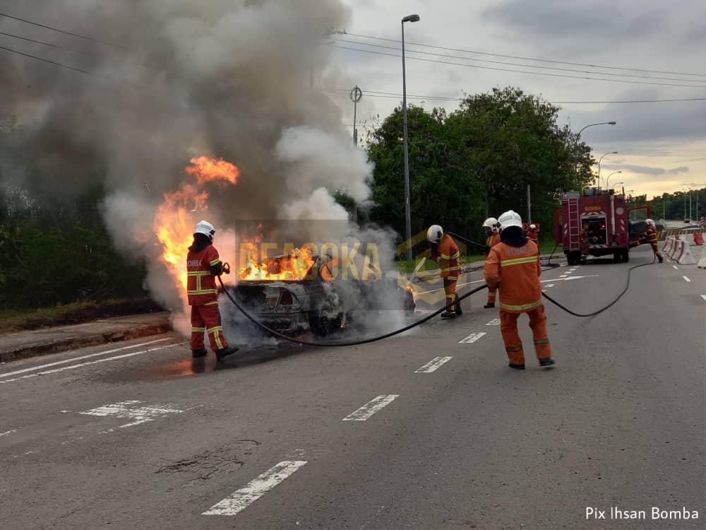 BMW terbakar, pemandu terselamat