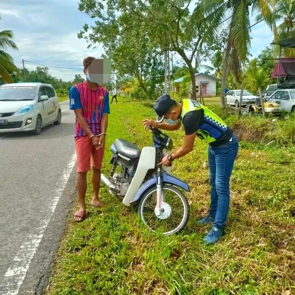 Warga asing ditahan tunggang motosikal curi