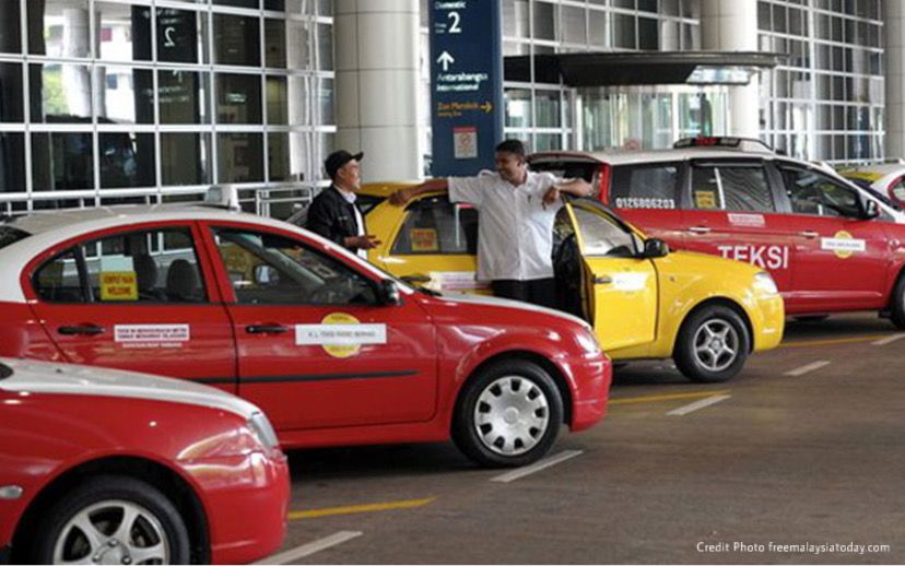 Benarkan teksi bermeter beroperasi di lapangan terbang