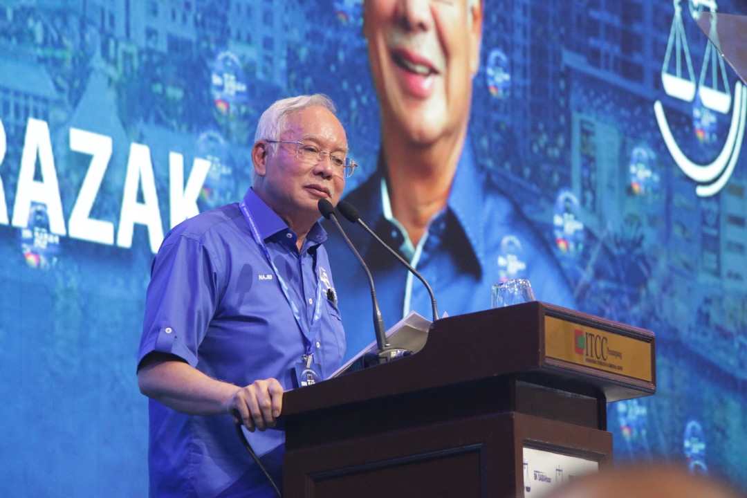 Najib nafi BN terlibat pemberian IC di Sabah