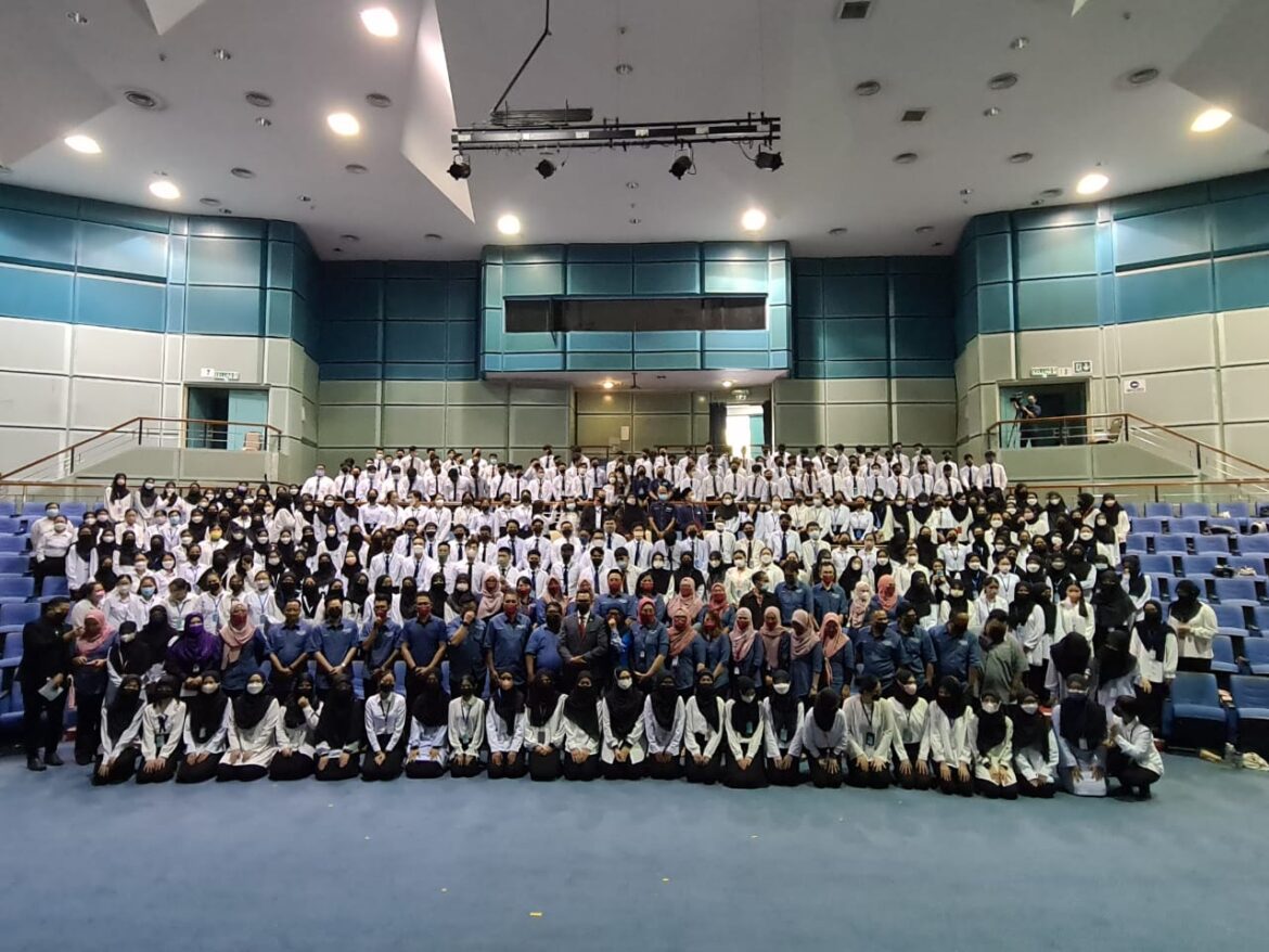 293 pelajar baharu Asasi UMS sesi 2022/2023