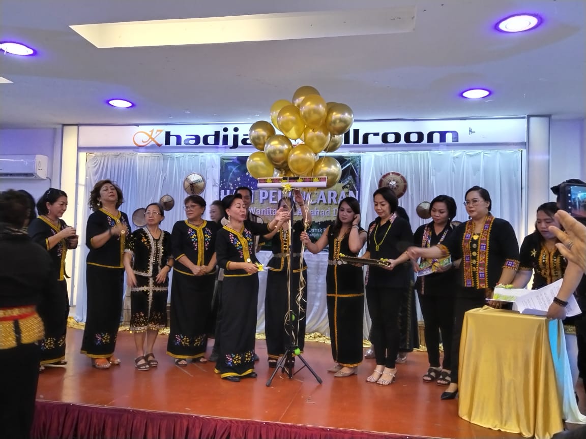 Majlis Wanita KDCA Lahad Datu perkasa wanita etnik Kadazandusun