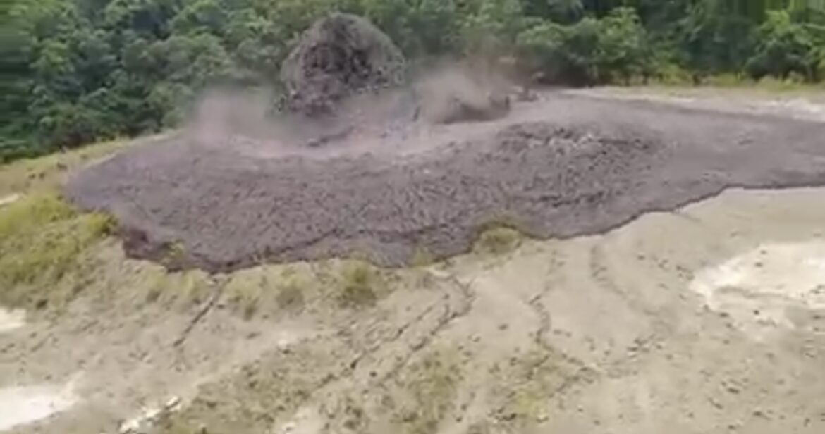 Letusan gunung berapi lumpur di Tabin tidak berbahaya, tak perlu panik