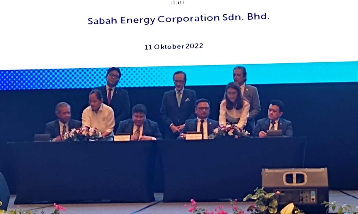 Sektor Minyak dan Gas: Sabah dijangka mengutip RM2.45 billion royalti & SST