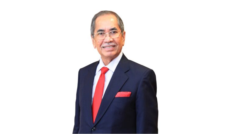 YB-Dato-Sri-Dr.-Haji-Wan-Junaidi-Tuanku-Jaafar