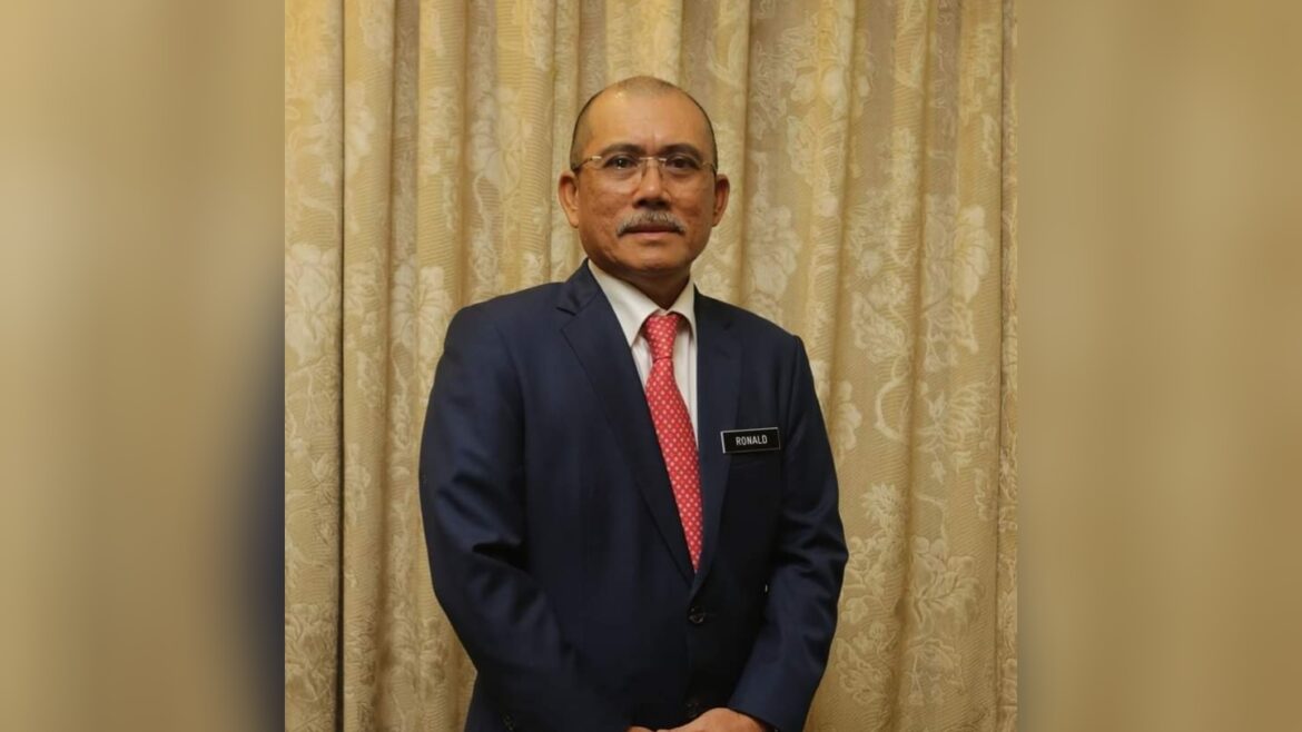 Ronald Kiandee Ketua Badan Pimpinan BERSATU Sabah yang baharu