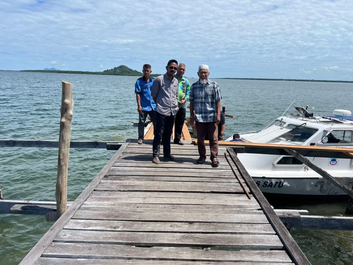KKDW salur RM400,000 baik pulih jambatan, jeti Pulau Pababag, Semporna
