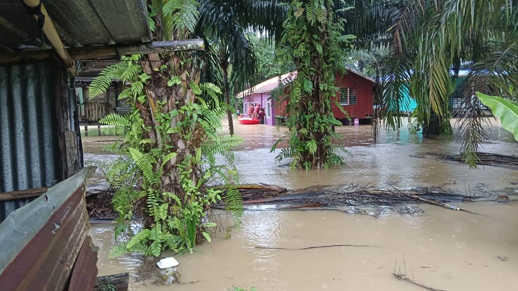 Mangsa banjir di Sandakan dipindah