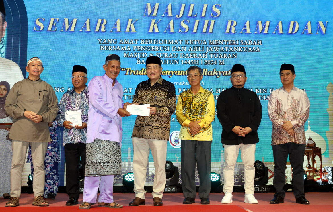 Tuaran mosques and surau receive contribution from SEDIA