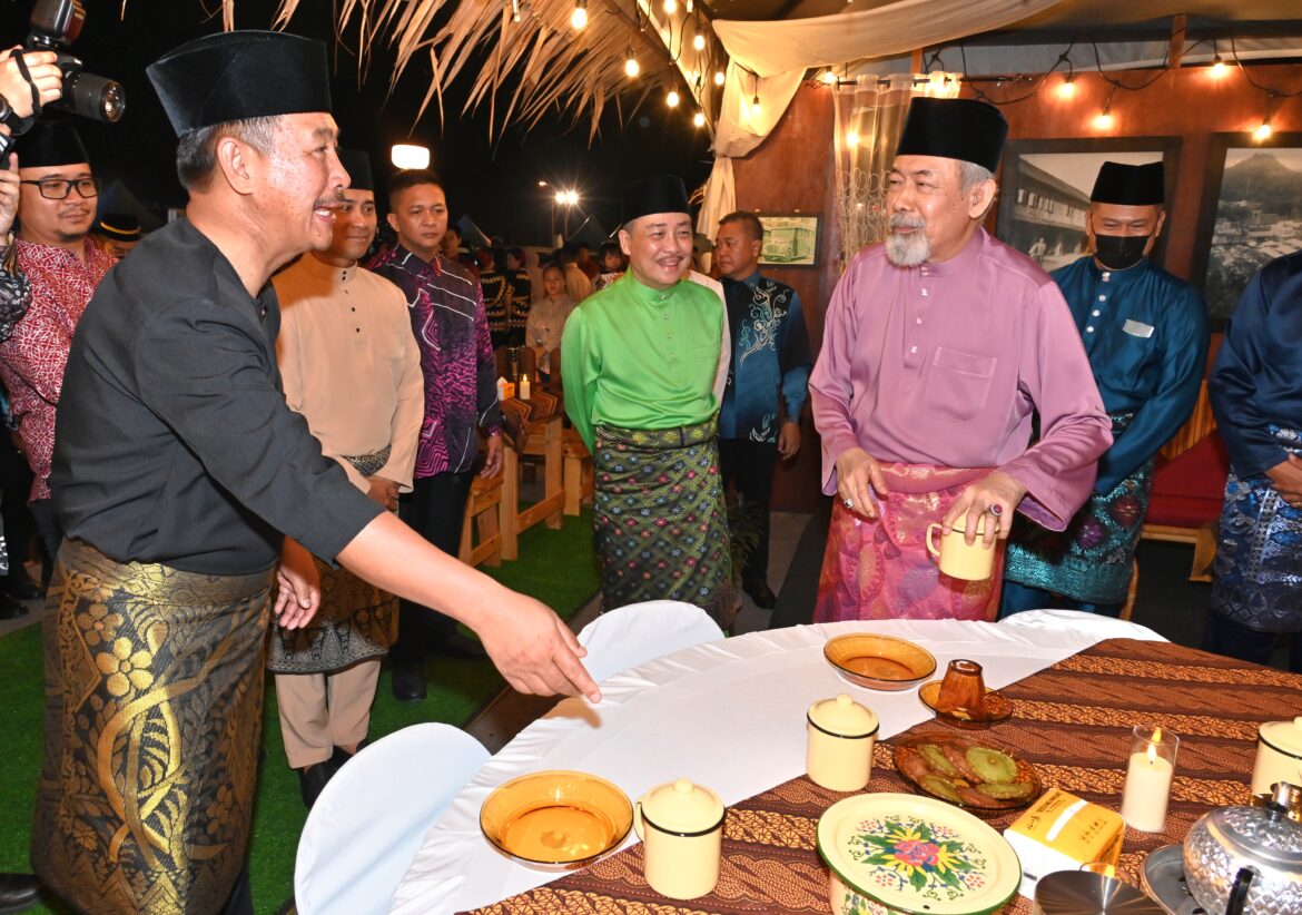 Hajiji hadiri Majlis Rumah Terbuka IPK Sabah