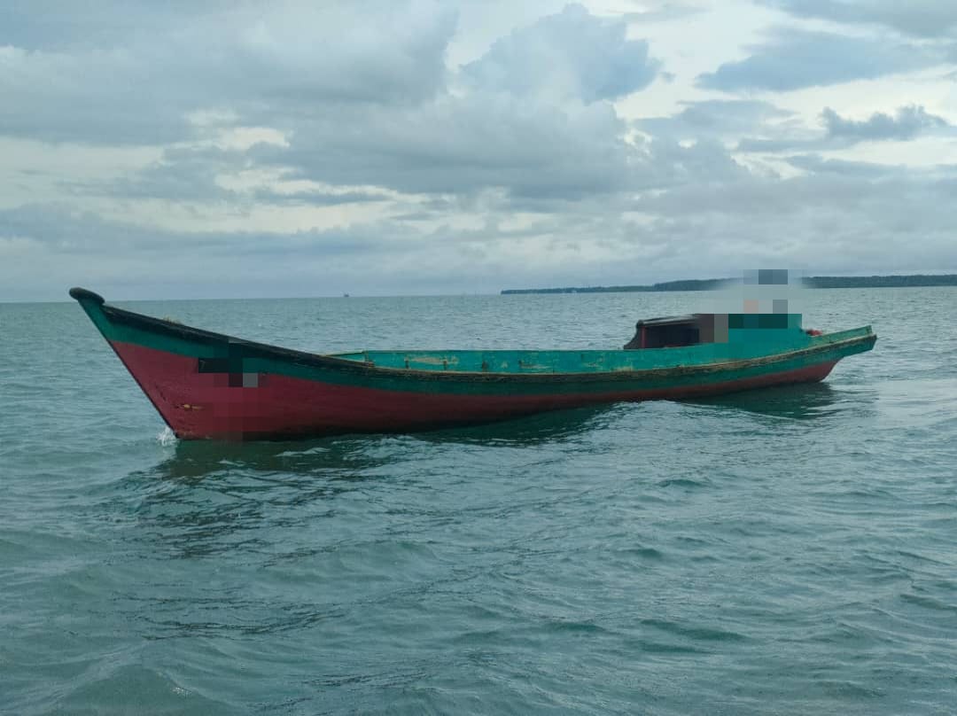 Maritim Tawau gagal cubaan seludup barang kawalan