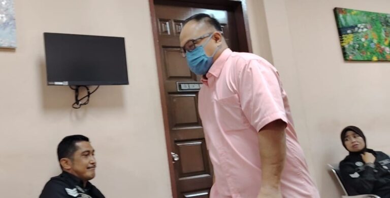 34a767fc-daf0-4fd3-8c20-c81e343d6d60