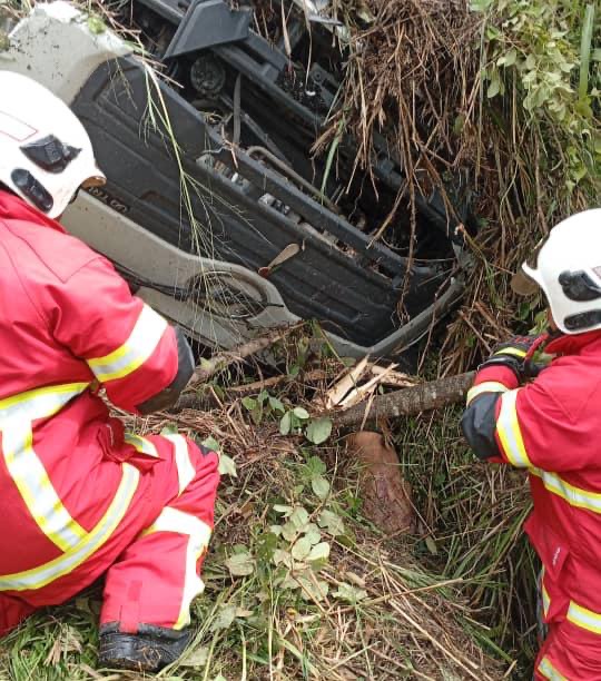 b957dec9-9ffb-4437-bccd-a71ae2c7de92