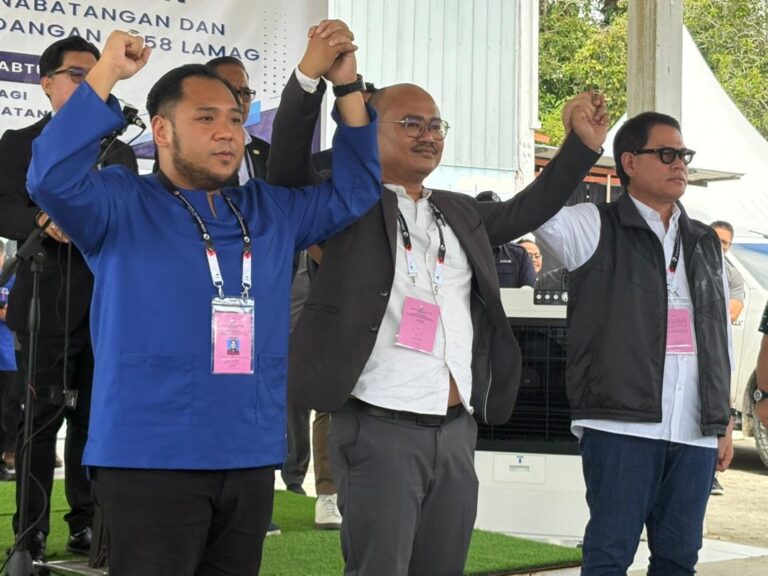 057d4d6b-5e18-4260-a11f-47a589bbc76c