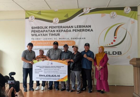 23d3e37b-00b9-40e7-8eb9-e3cad82143fc