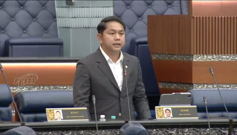 33495556-aff9-4907-bda1-aecfae6de32a