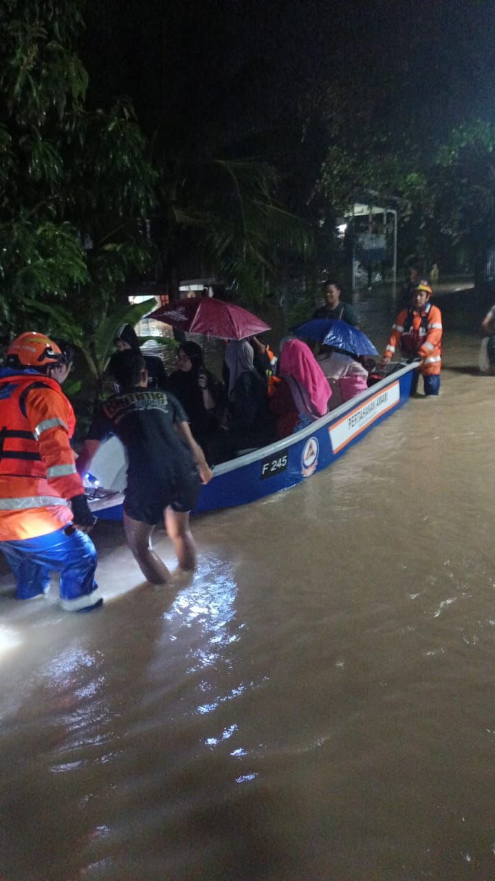 27f9cd89-5ccb-49da-a974-e832dd2a13f6